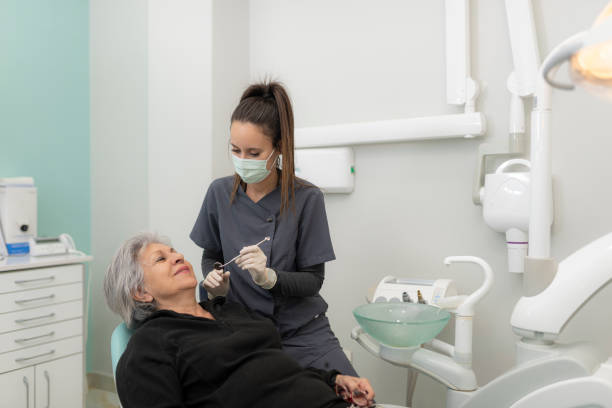 Best Emergency Root Canal Treatment in La Harpe, IL